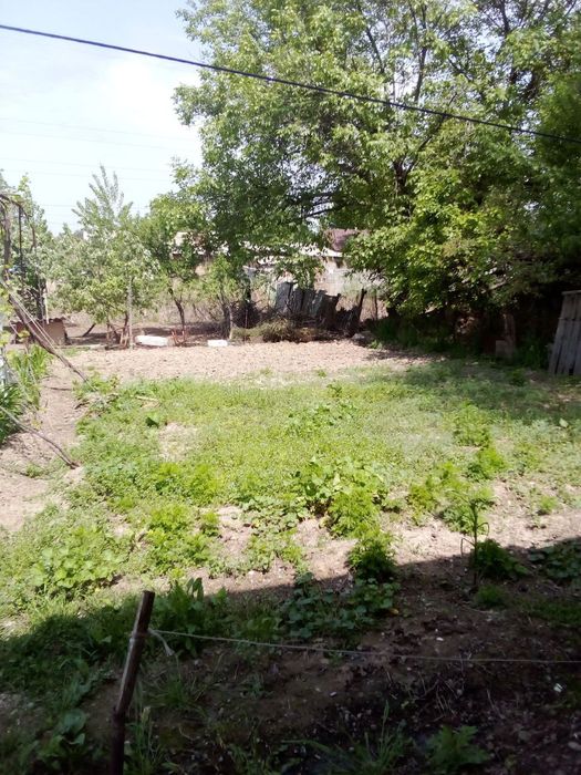 Продам участок  5 ком