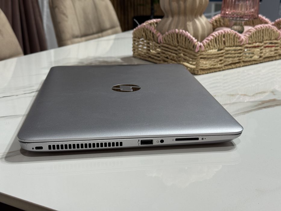 HP ProBook 440 G4, Display 14” i3-7th, 4Gb Ram, 256Gb SSD m.2, windows 10 pro, baterie excelenta!
