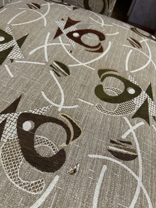 Продам диван за символическую сумму