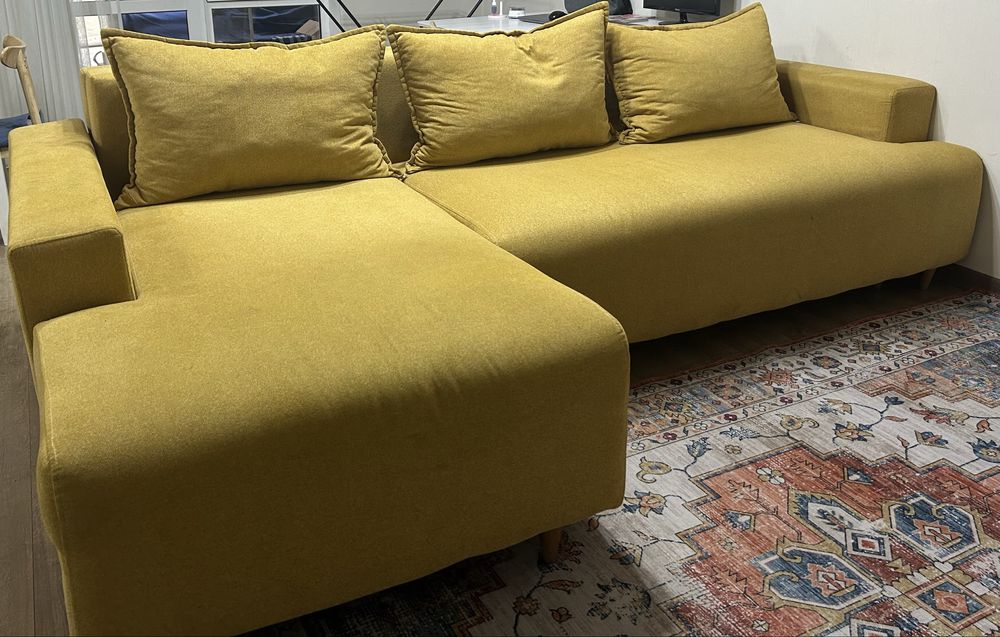 Диван в хорошем состоянии