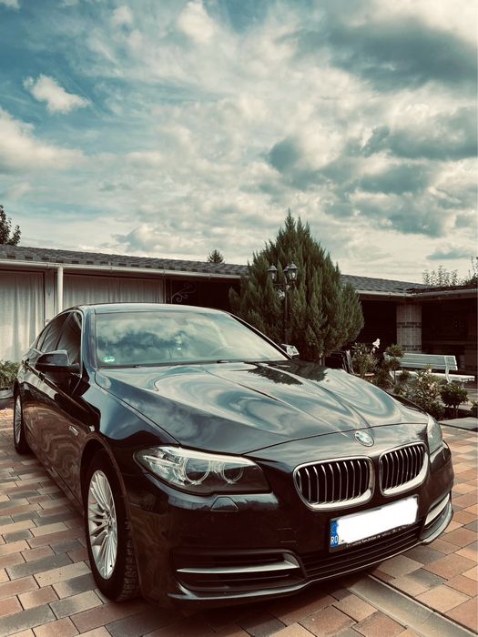 BMW SERIA 5 Luxury Line