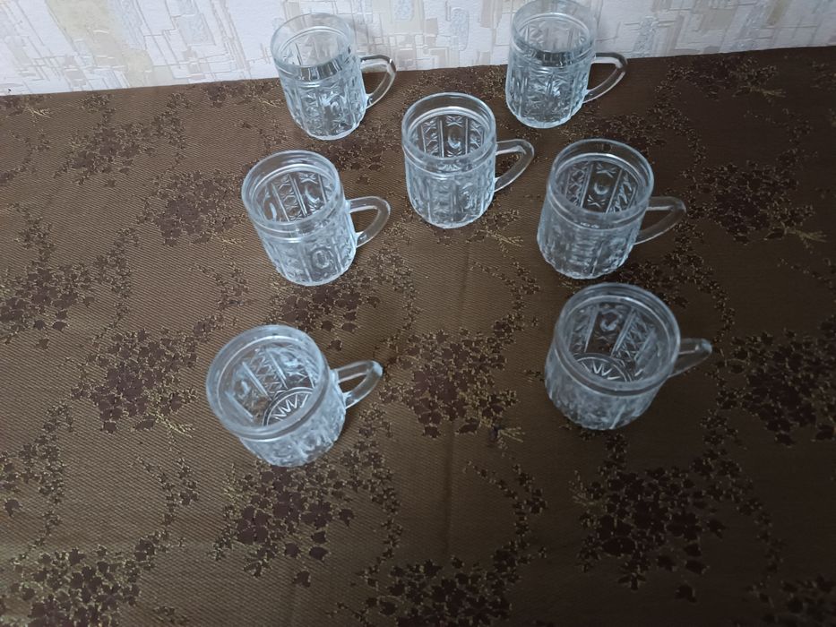 Продам столовую посуду