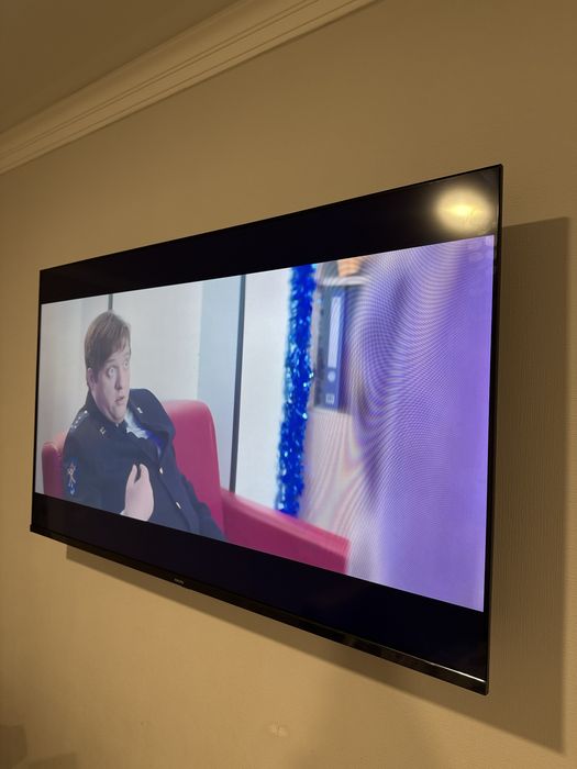 Продам смарт телевизор