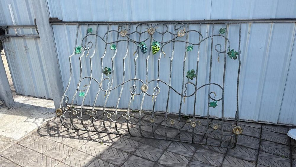 Решётки на окна б/у