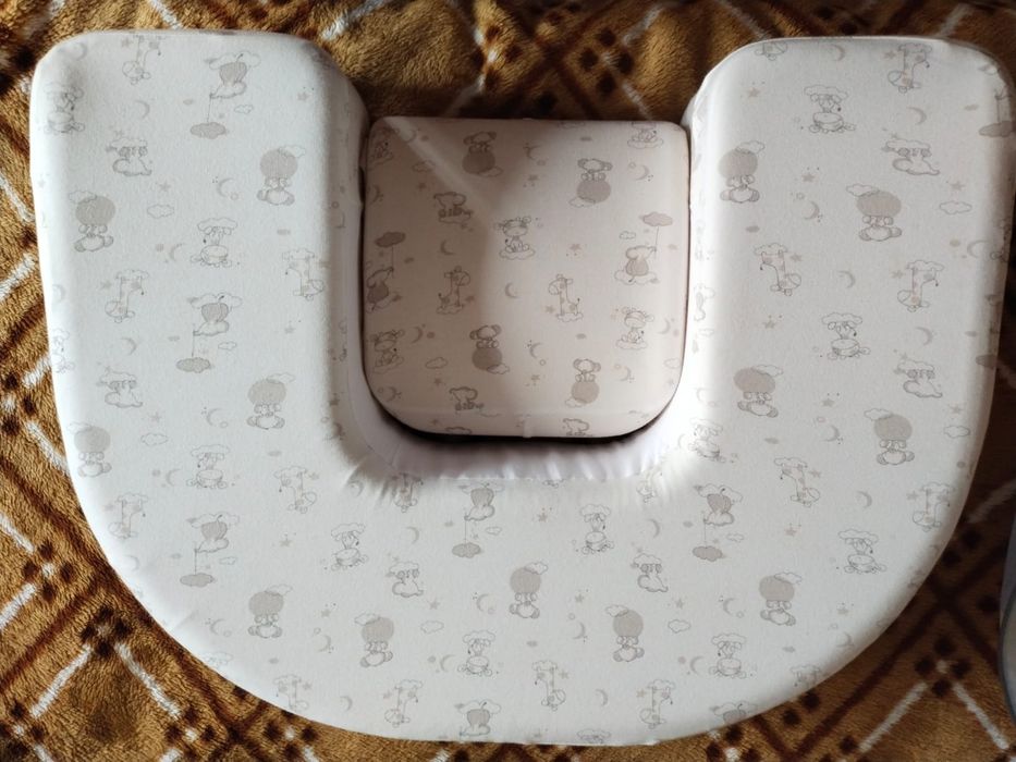 Подушка для кормления