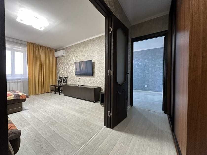 Продаётся очень светлая, тёплая квартира!