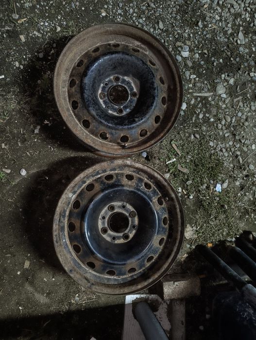 Простой штамп диск R15