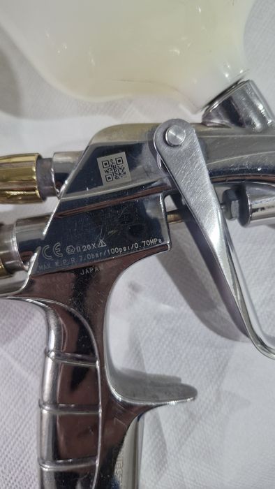 Pistoale vopsit profesionale iwata, pininfarina