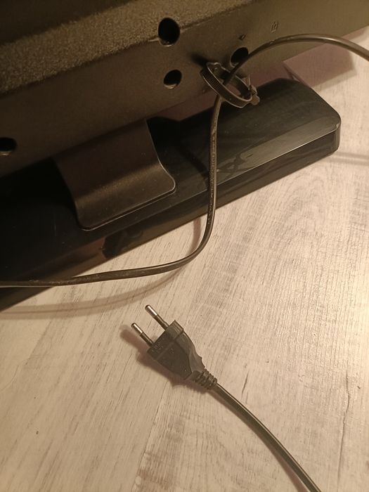 Televizor Led Philips 81 cm (32 inch)stare foarte bună