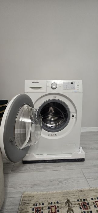Стиральная машина Samsung