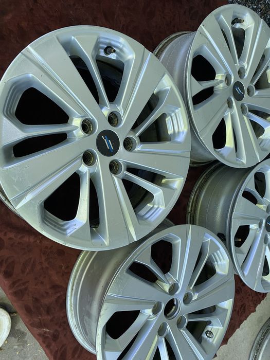 Оригинальный комплект литых дисков Changan R17