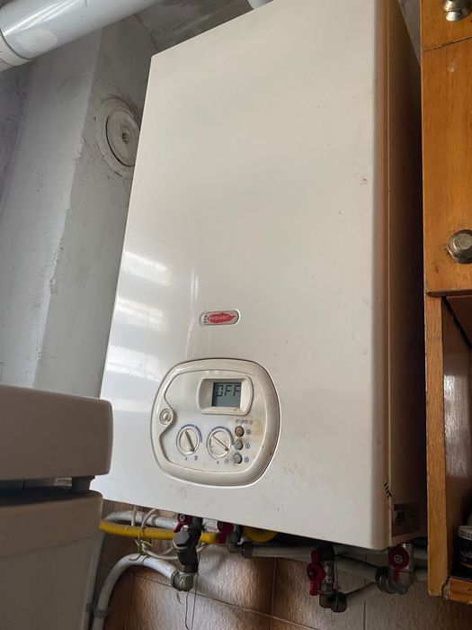 Продава се Двустаен апартамент в Търговище, Запад 2 - 63 кв.м за 1356 €/кв.м - Снимка #7