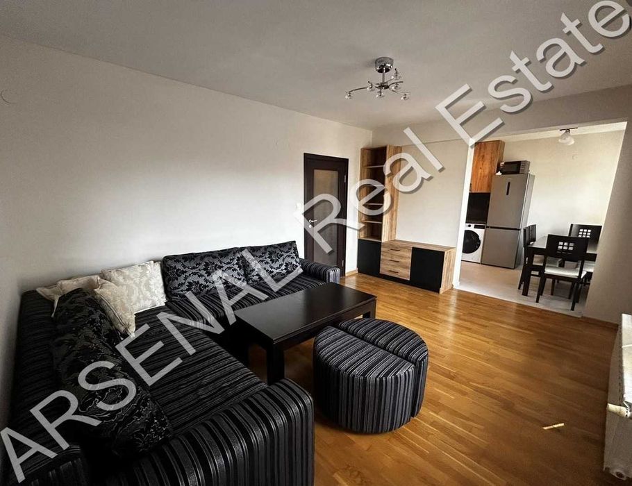 Многостаен апартамент под наем, Център