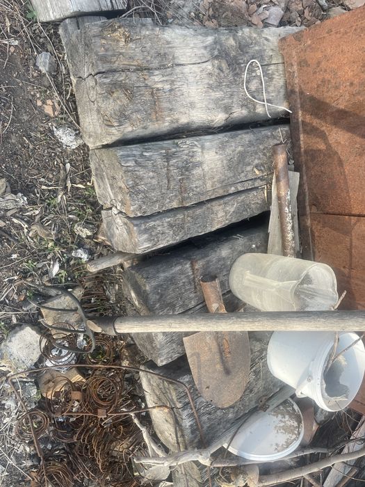 Шпалы и другие стройматериалы