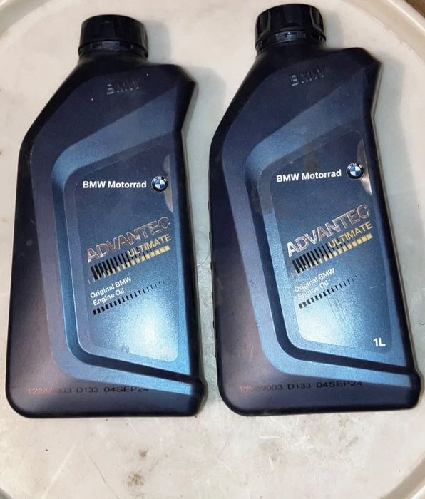 Оригинално моторно масло на BMW SAE 5w-30, SAE 5w-40