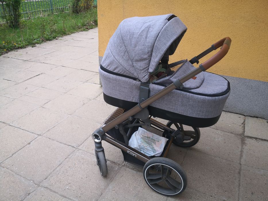 Количка Cangaroo icon 3 в 1-зимен, летен кош, столче за колата, чанта