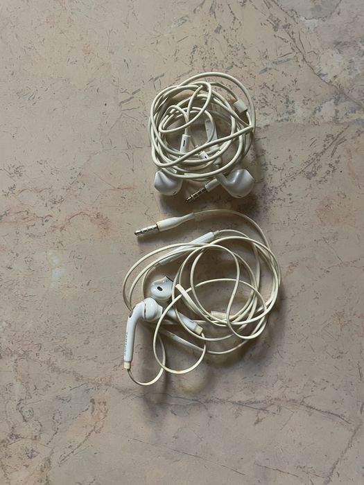 Casti originale Apple pentru Iphone