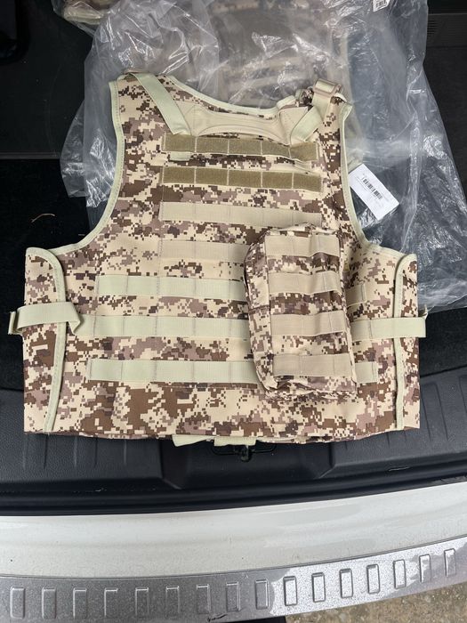 Plate CARRIERS for AIRSOFT /жилетка /антифони /аптечка