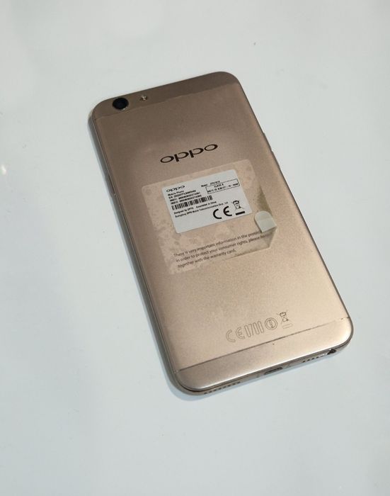 Telefon Oppo perfect funcțional