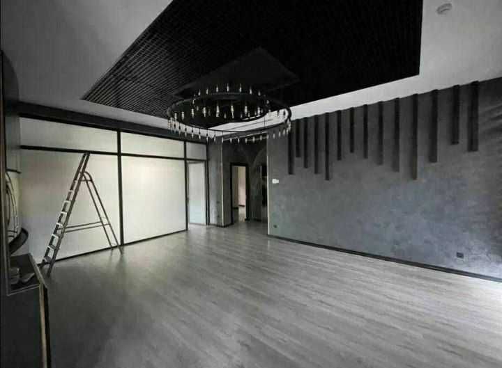 Продаётся КОММЕРЧЕСКАЯ Недвижимость!(580м2),ор Гостиница России  ААА