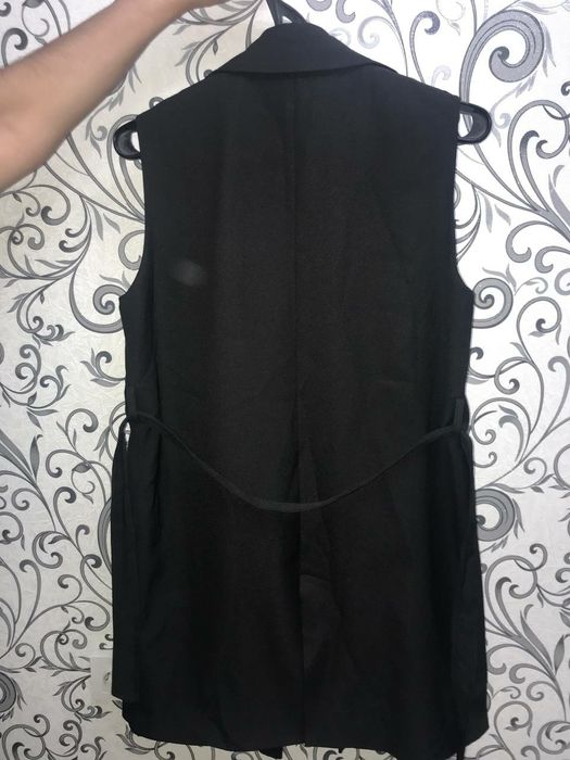 Ayollar ko'ylagi, kostyum, shim, yupka va koftichka