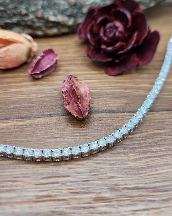 Сребърно колие с мойсанит - Luxoria