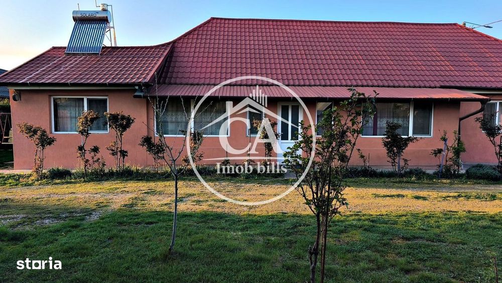 Casă de vânzare cu 5 camere în Cihei, Bihor