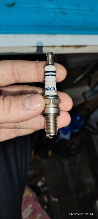 Иридиевая свеча для мото