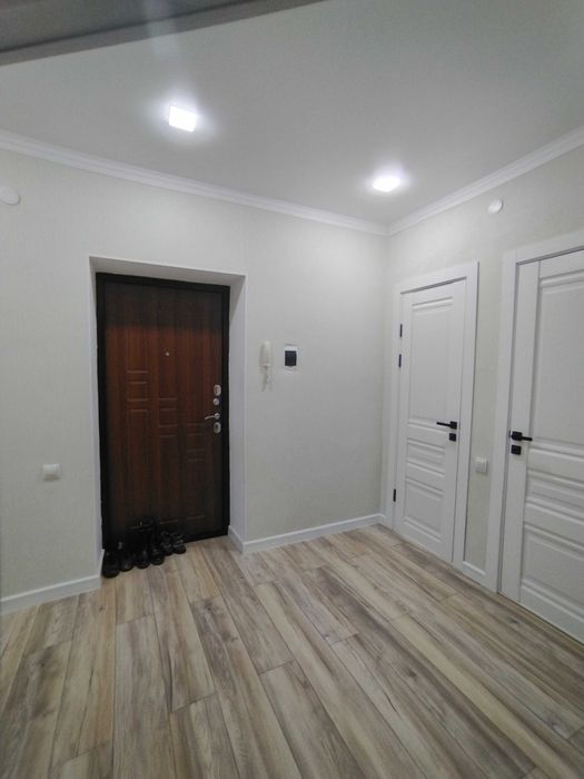 Сдам 2 ком квартиру батыс 2