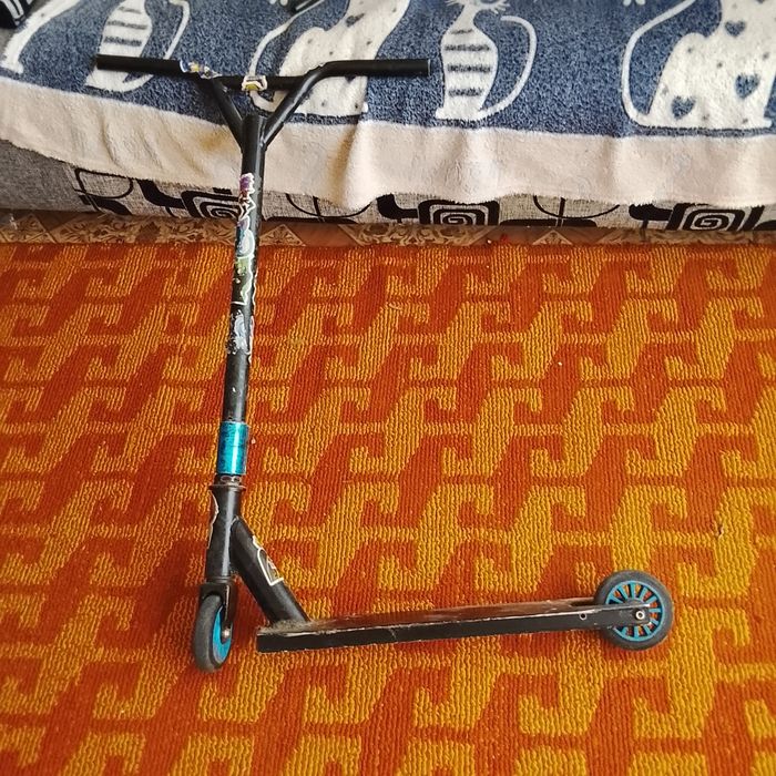 Продам трюковой самокат