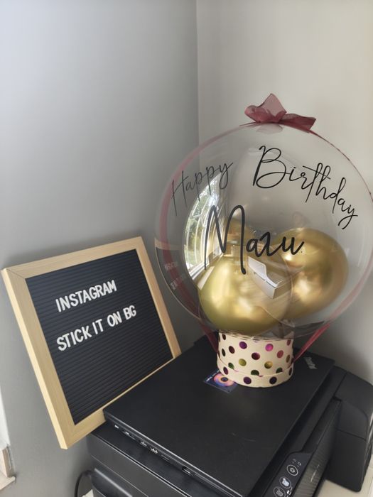 Балони с цветя и надпис /балон в кутия персонализиран подарък