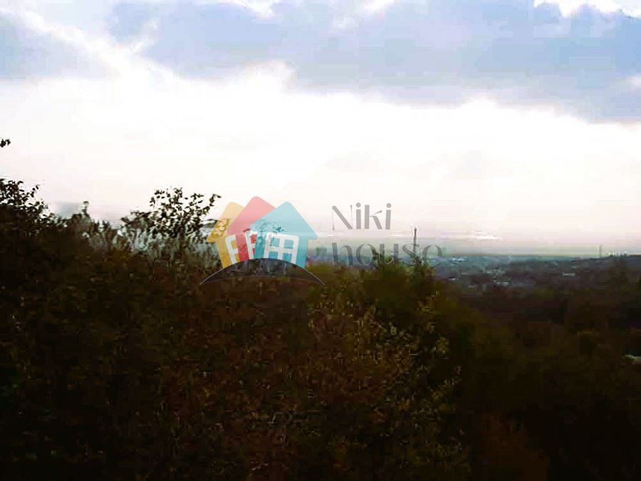 Парцел в Варна-м-т Сълзица площ 757 цена 36000