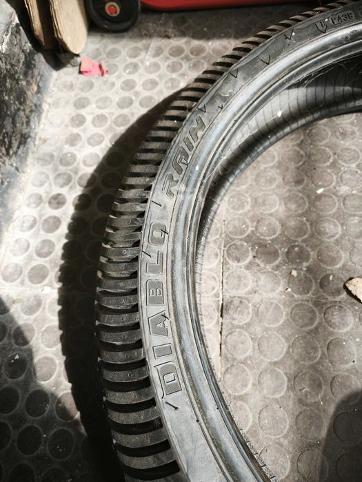 Pirelli Diablo Rain мото гуми за дъжд