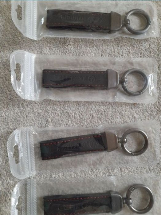 Breloc piele metal cheie chei Ford mercedes benz Hyundai Volkswagen