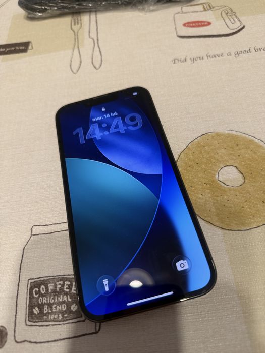Iphone 13 PRO (baterie 100%) liber de retea