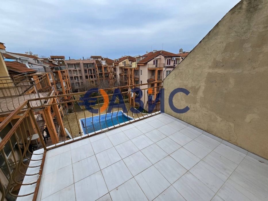 Продава се Двустаен апартамент в к.к. Слънчев бряг - 60 кв.м за 917 €/кв.м - Снимка #9