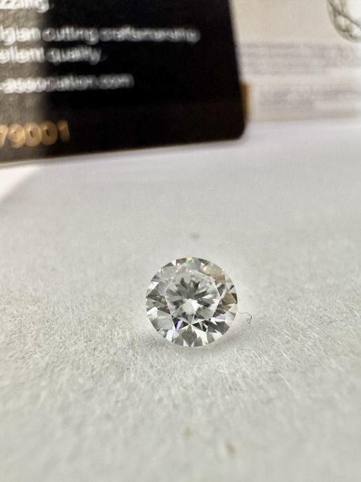 Диамант 0.5 карата, мойсанит за бижу и подарък