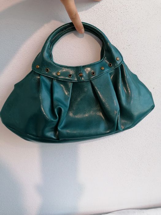 Дамска чанта различни цветове и големина