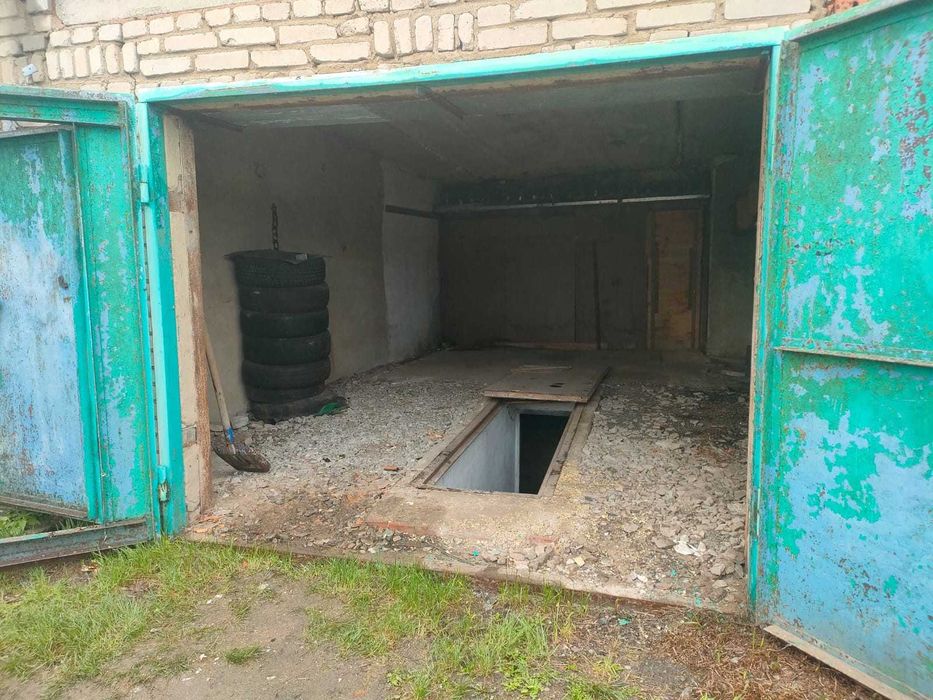 Продам гараж на против Автовокзала
