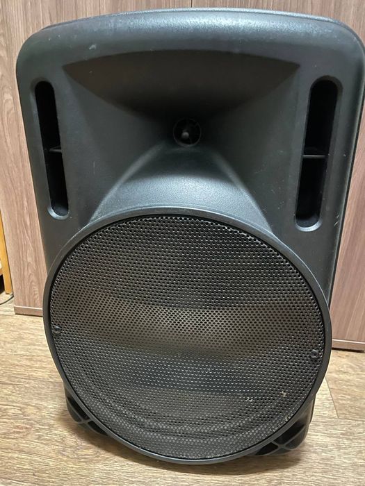 Продам колонку. Дёшево)