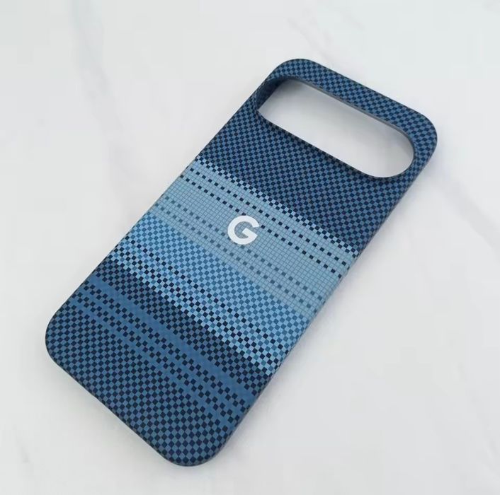 Super Husa Pixel 7 cu Magsafe pe interior