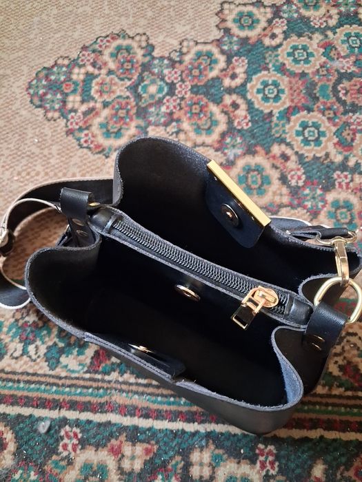 Две сумки. Кожа/оригинал.