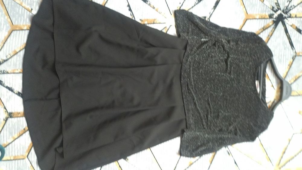 Продается платья