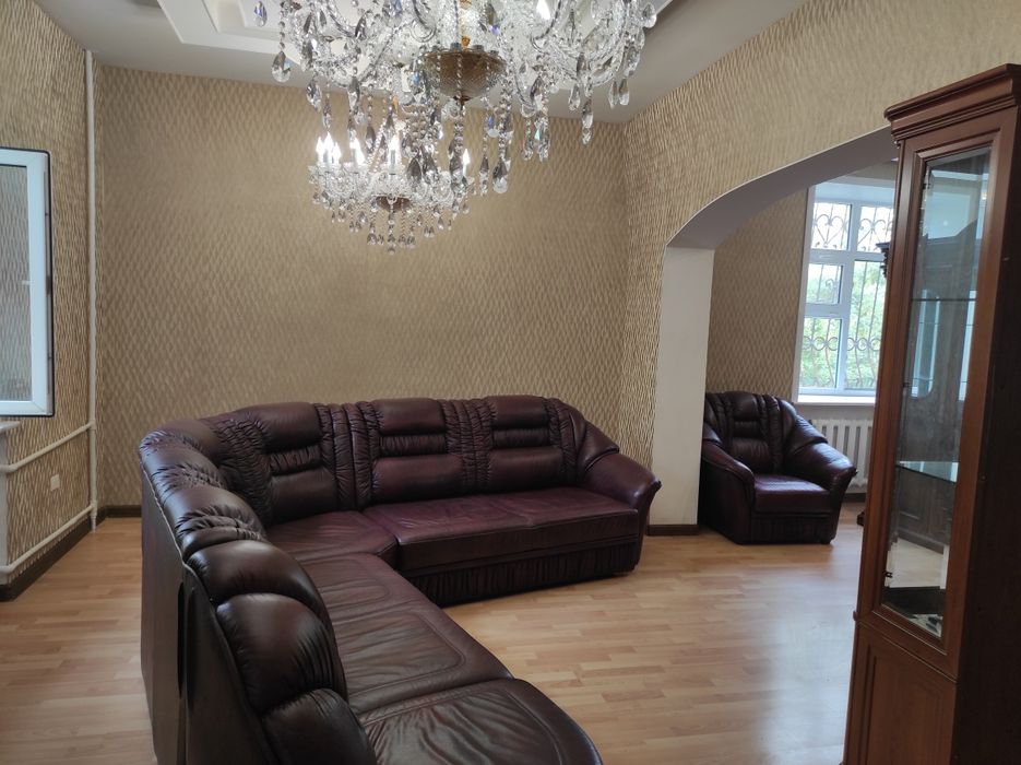 Поклейка обоев,кафель,плинтуса, галтели