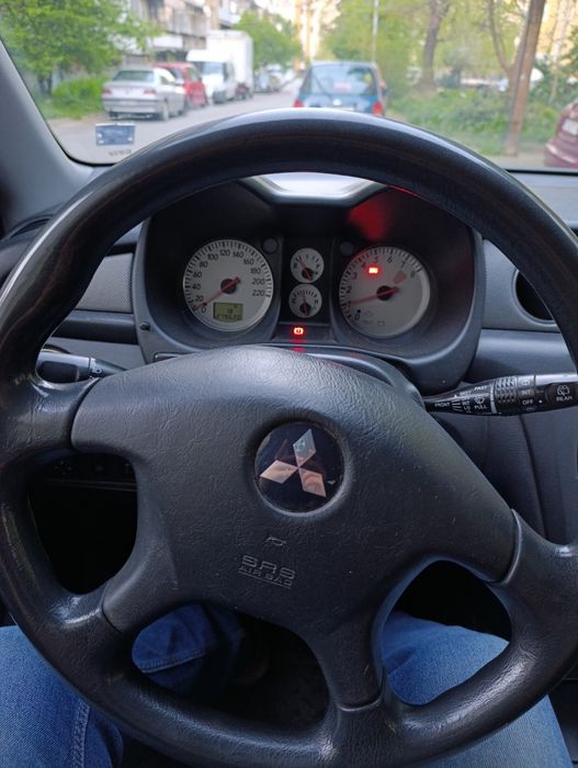 Mitsubishi outlander 2005 г. 2.0, газ