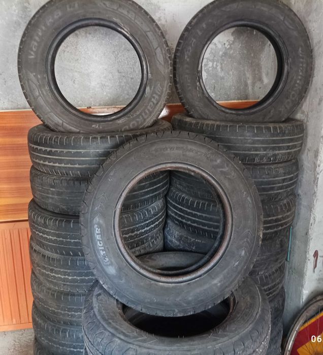 Гуми за Микробус