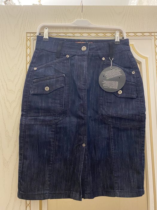 Новая Джинсовая юбка( большой размер 32 рр) made in europa