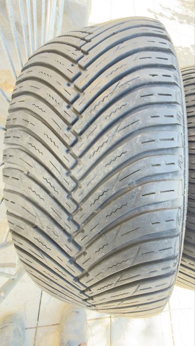 Всесезонни гуми Maxxis