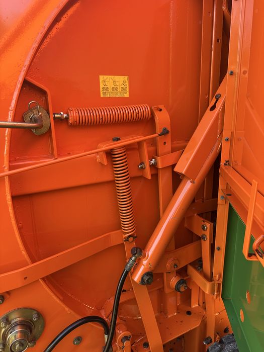 Presa Balotiera baloti rotunzi 130x120 Gallignani pe Lant sistem Krone