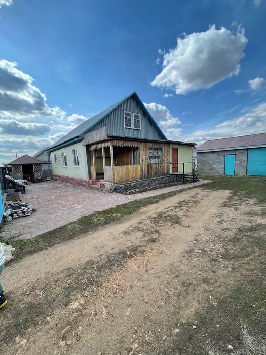 Продам дом отдельно стояший